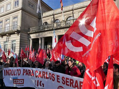 17-01-11 IndultoCarlosSerafinSubdelegacionPontevedra12.JPG